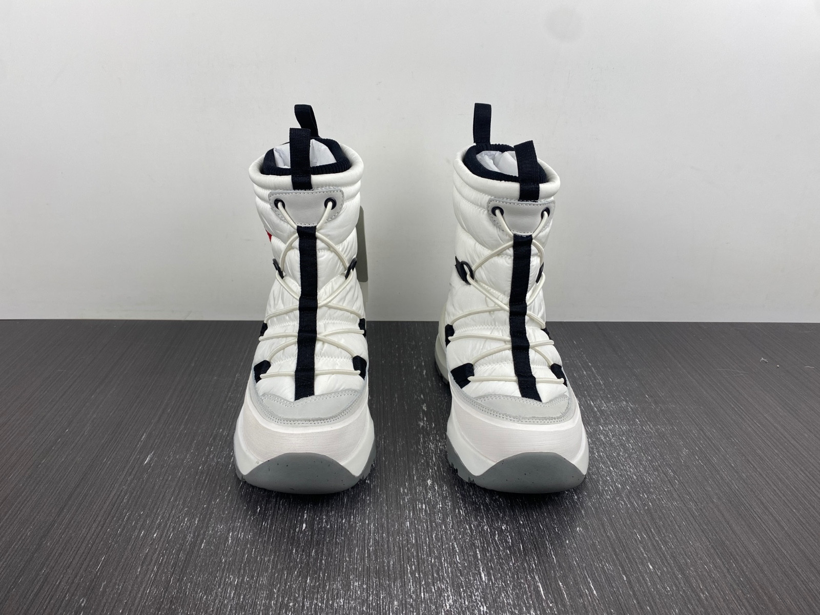 Can*a Go*e womens toronto