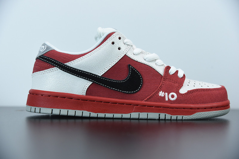 nike dunk low “roller derby” 313170-601