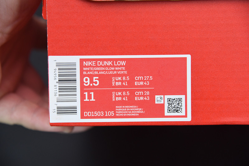 nike sb dunk low green glow dd1503-105