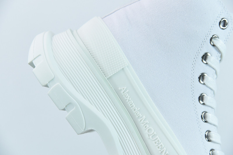 alexer mceen sneakers