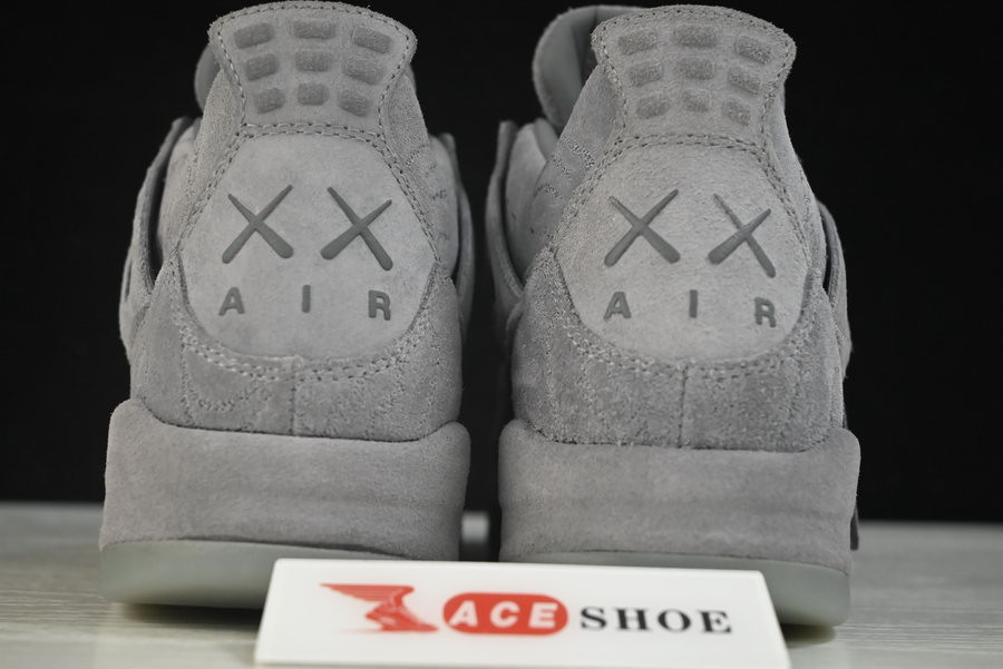 AIR JORDAN 4 RETRO "KAWS" 930155-003