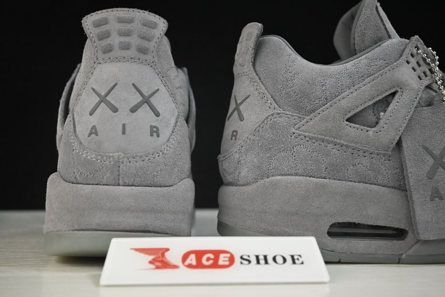 AIR JORDAN 4 RETRO "KAWS" 930155-003