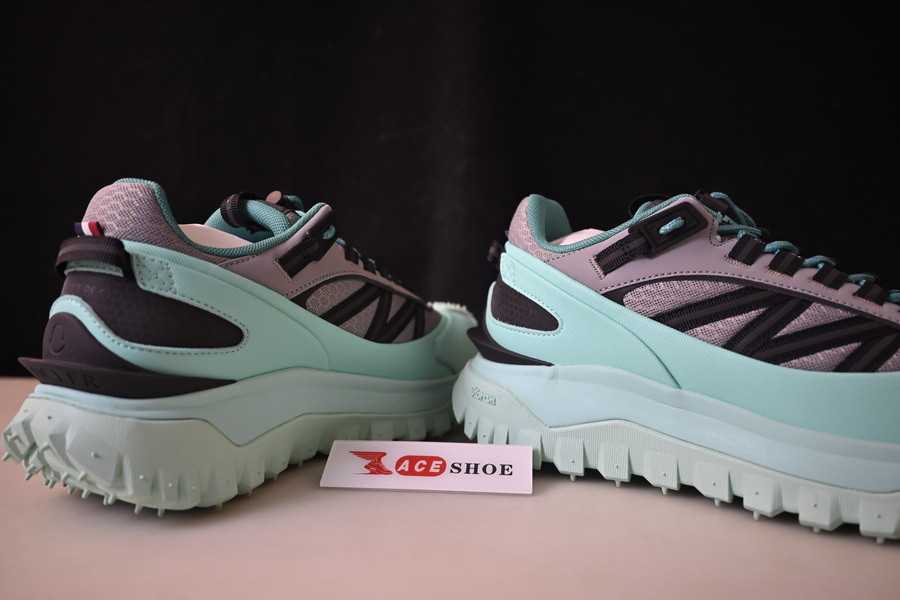 moncler trailgrip gore-tex