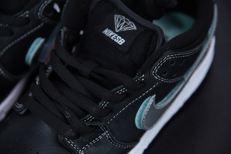 nike sb dunk low black x diamond S*pply x co bv1310-001