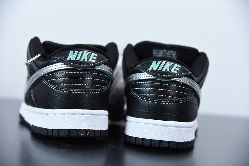 nike sb dunk low black x diamond S*pply x co bv1310-001