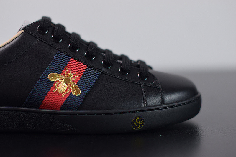 g*u*i ace embroidered low-top sneaker