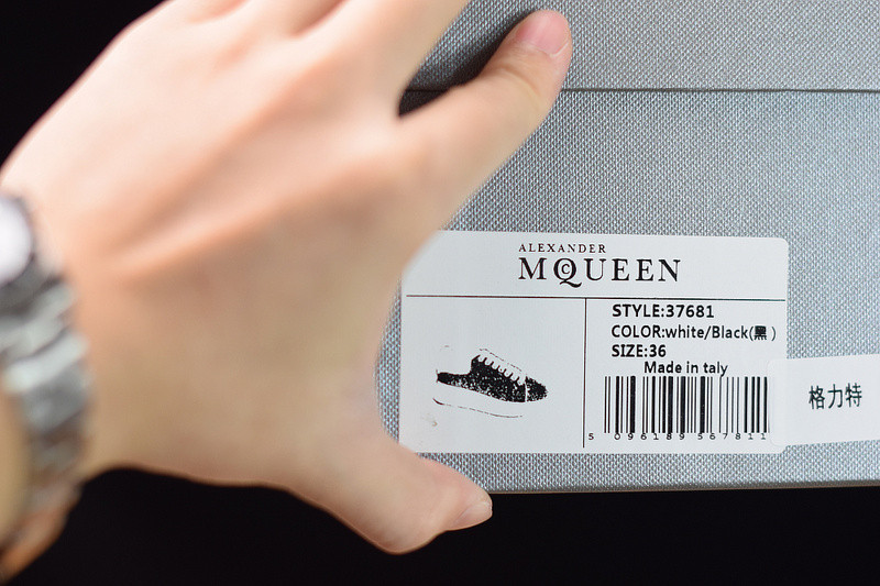 alexer mceen sneakers