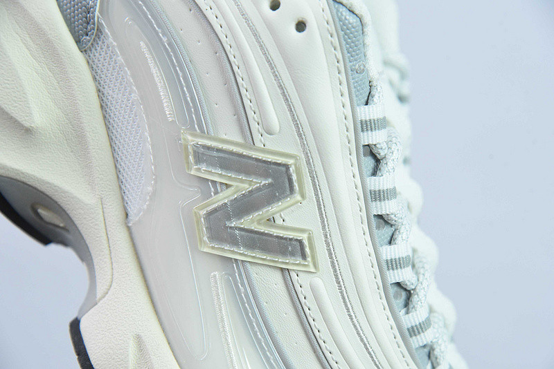 new balance sneaker