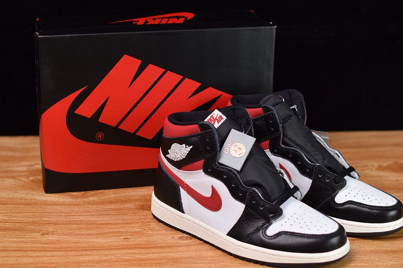 air jordan 1 retro high og “gym red” 555088-061
