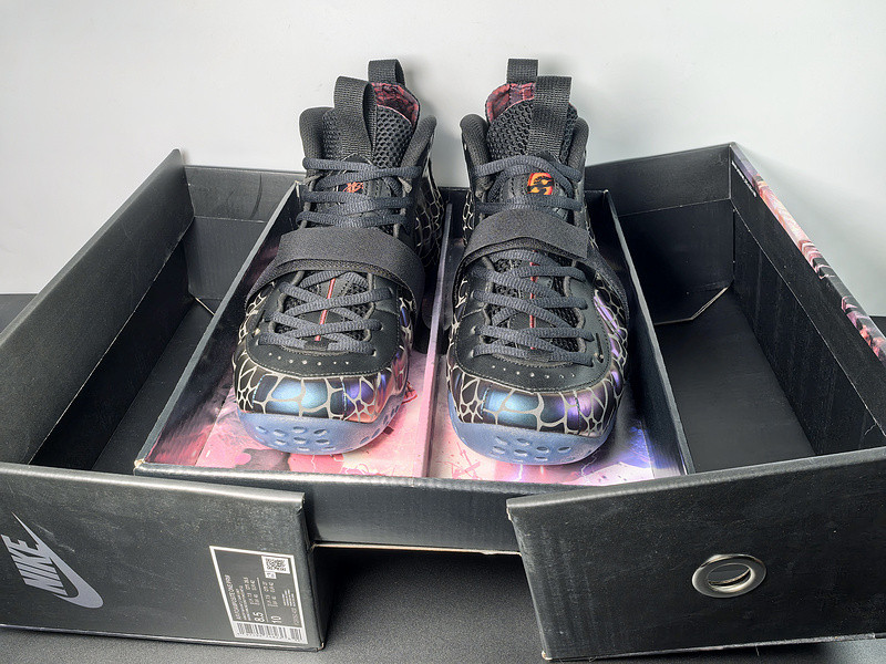 TEKKEN 8 x Nike Air Foamposite One “Kazuya Mishima” FQ9050-400