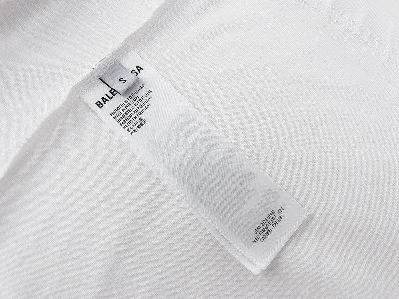 Ba*len*cia*ga clothes