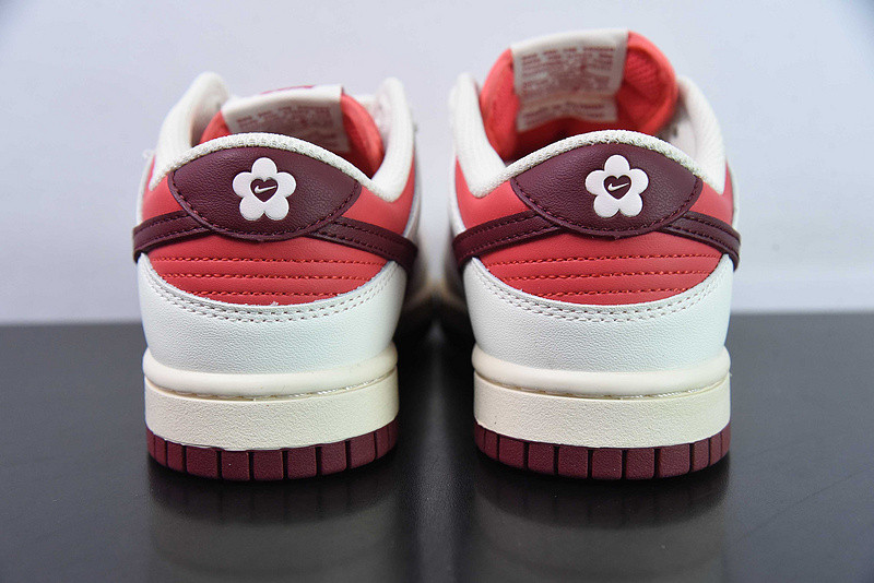 nike dunk low valentine