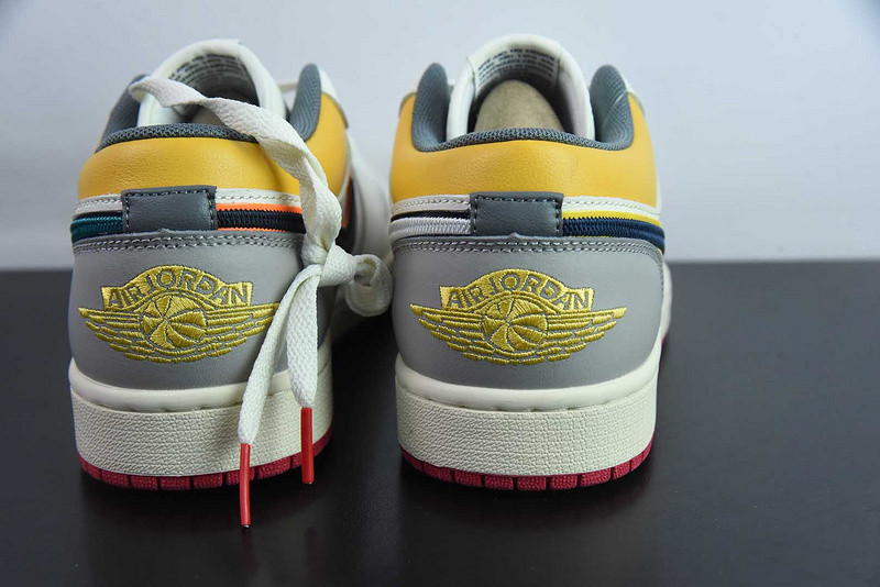 Air Jordan 1 Low Premium "Lace Toggle" HV4511-133