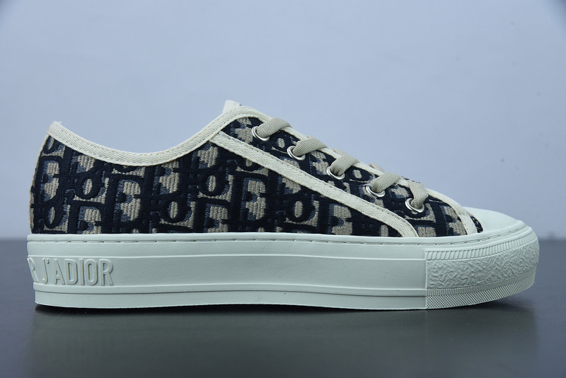 dio* x converse sneaker