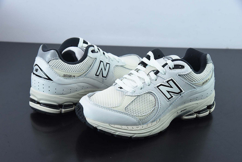 new balance sneaker